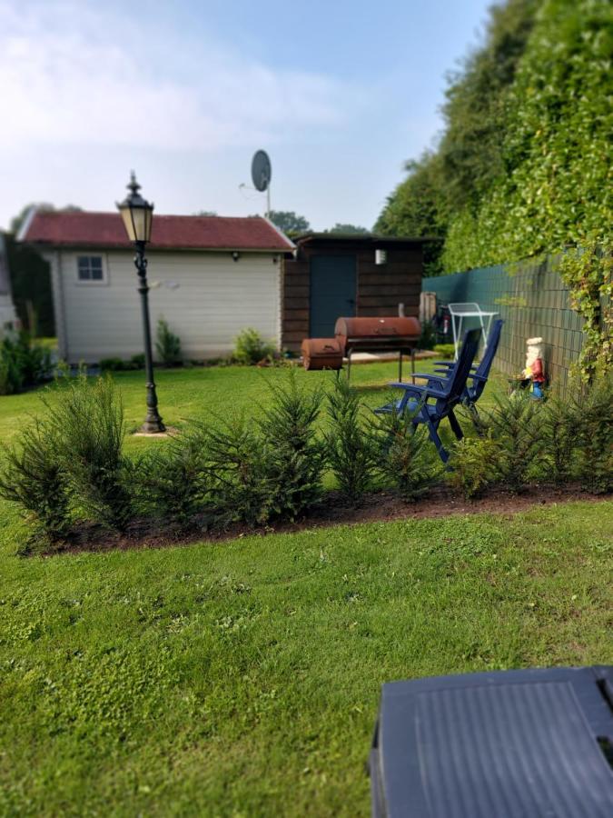 Urlaub Machen Direkt Am Irland Das Kinderparadies In Twisteden Im Grossen Garten Bei Privatleute Fur Maximal Sechs Personen Кавелар Экстерьер фото