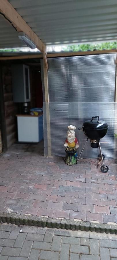 Urlaub Machen Direkt Am Irland Das Kinderparadies In Twisteden Im Grossen Garten Bei Privatleute Fur Maximal Sechs Personen Кавелар Экстерьер фото