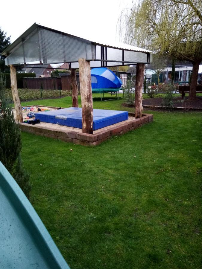 Urlaub Machen Direkt Am Irland Das Kinderparadies In Twisteden Im Grossen Garten Bei Privatleute Fur Maximal Sechs Personen Кавелар Экстерьер фото