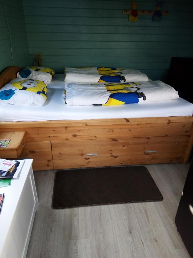 Urlaub Machen Direkt Am Irland Das Kinderparadies In Twisteden Im Grossen Garten Bei Privatleute Fur Maximal Sechs Personen Кавелар Экстерьер фото